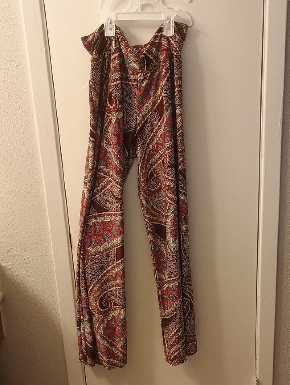 Wide-Leg Paisley Print Pants in Brown and Red